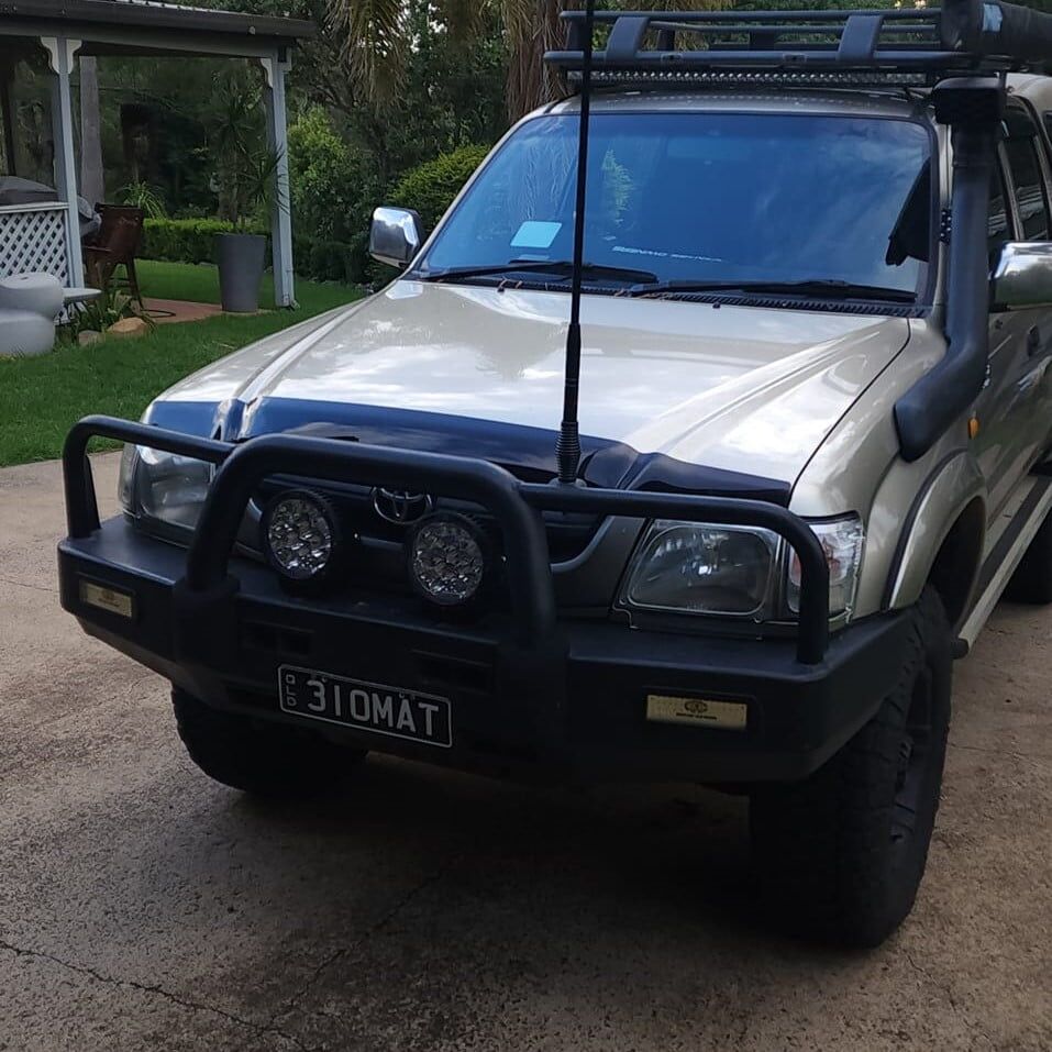 TINTED Bonnet Protector to suit Toyota Hilux 1997 - 2001 PRE FACE LIFT